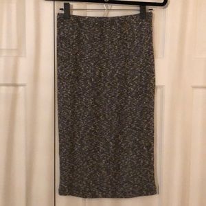 Stretchy Pencil Skirt